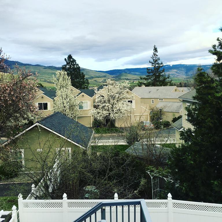 Bayberry Inn B&B Ashland Exterior photo