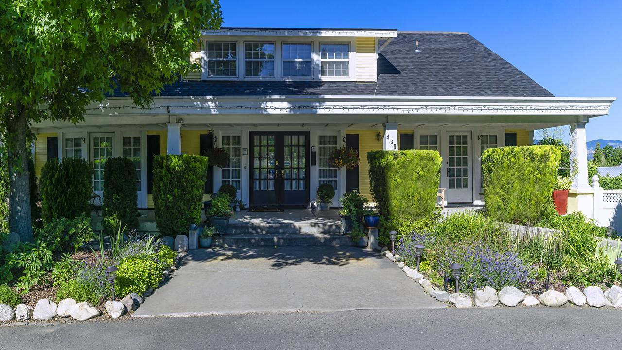 Bayberry Inn B&B Ashland Exterior photo